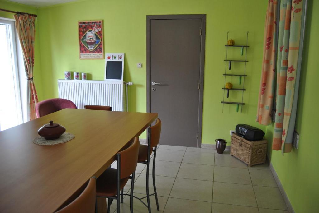 B&B La Place Verte Surice Екстер'єр фото